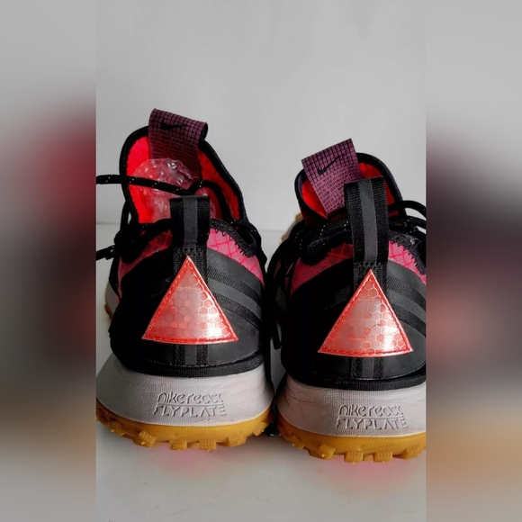 Nike ACG Mountain Fly Low Crimson Gum Black DC9045-500 Women's Size 8.5 - Picture 8 of 16